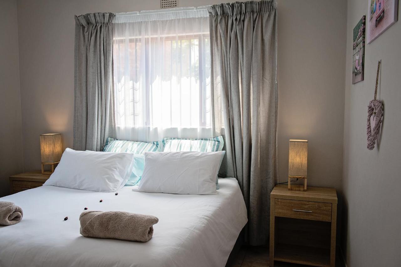 Uitspan Apartment เซนต์ลูเซีย ภายนอก รูปภาพ